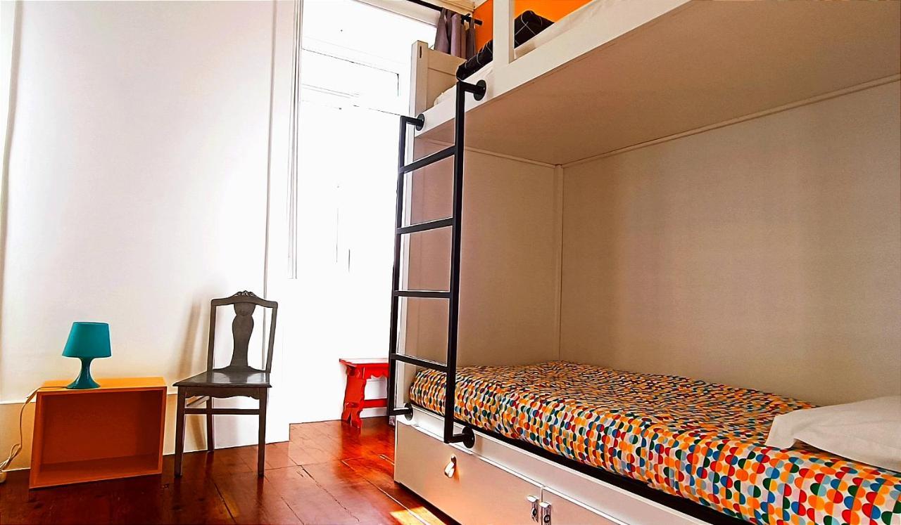 Bed 4-Bed Mixed Dormitory Room Private Bathroom